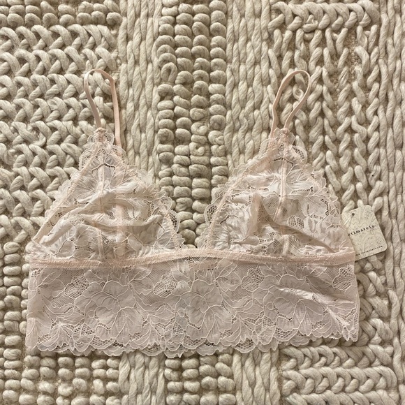 Free People Lace Bralette NWT - Soft Pink - Picture 4 of 10